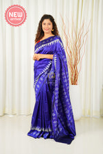 Load image into Gallery viewer, Pasapali Pallu Odisha Ikkat Khandua Silk Saree - Indigo
