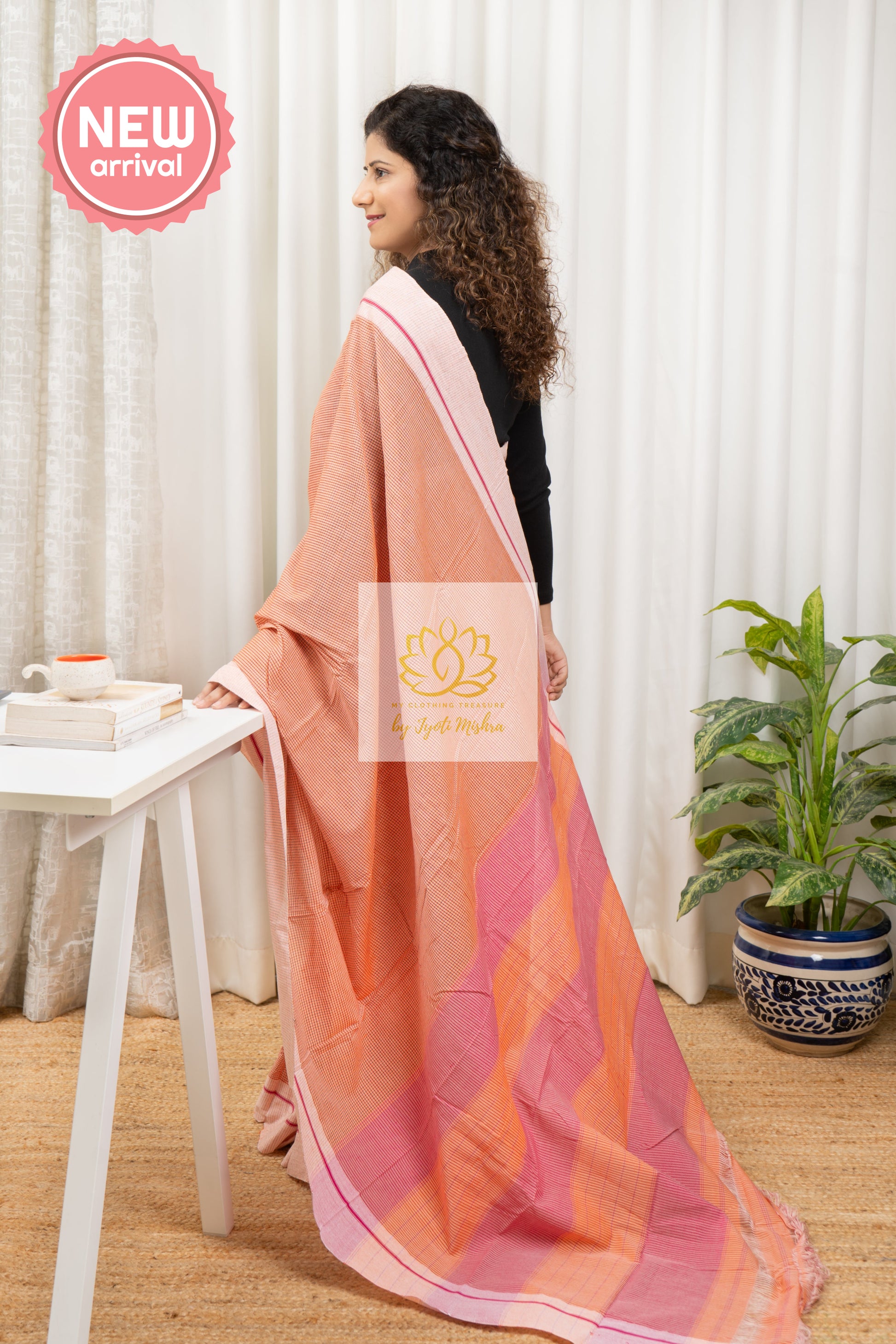 Peachy Orange Patteda Anchu Cotton Saree With Light Peach Border