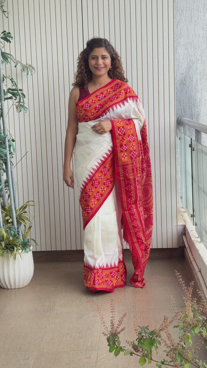 Double Pasapali Border Khandua Ikkat Silk Saree - Off White and Red