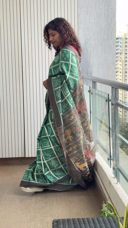 Nabakothi Khandua Ikkat Silk Saree: Dual tone english Green