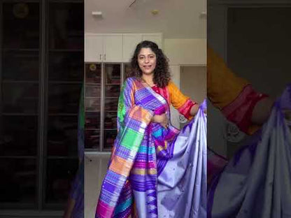 Exclusive Double Pallu Berhampuri Pure Silk Patta Saree - Grey