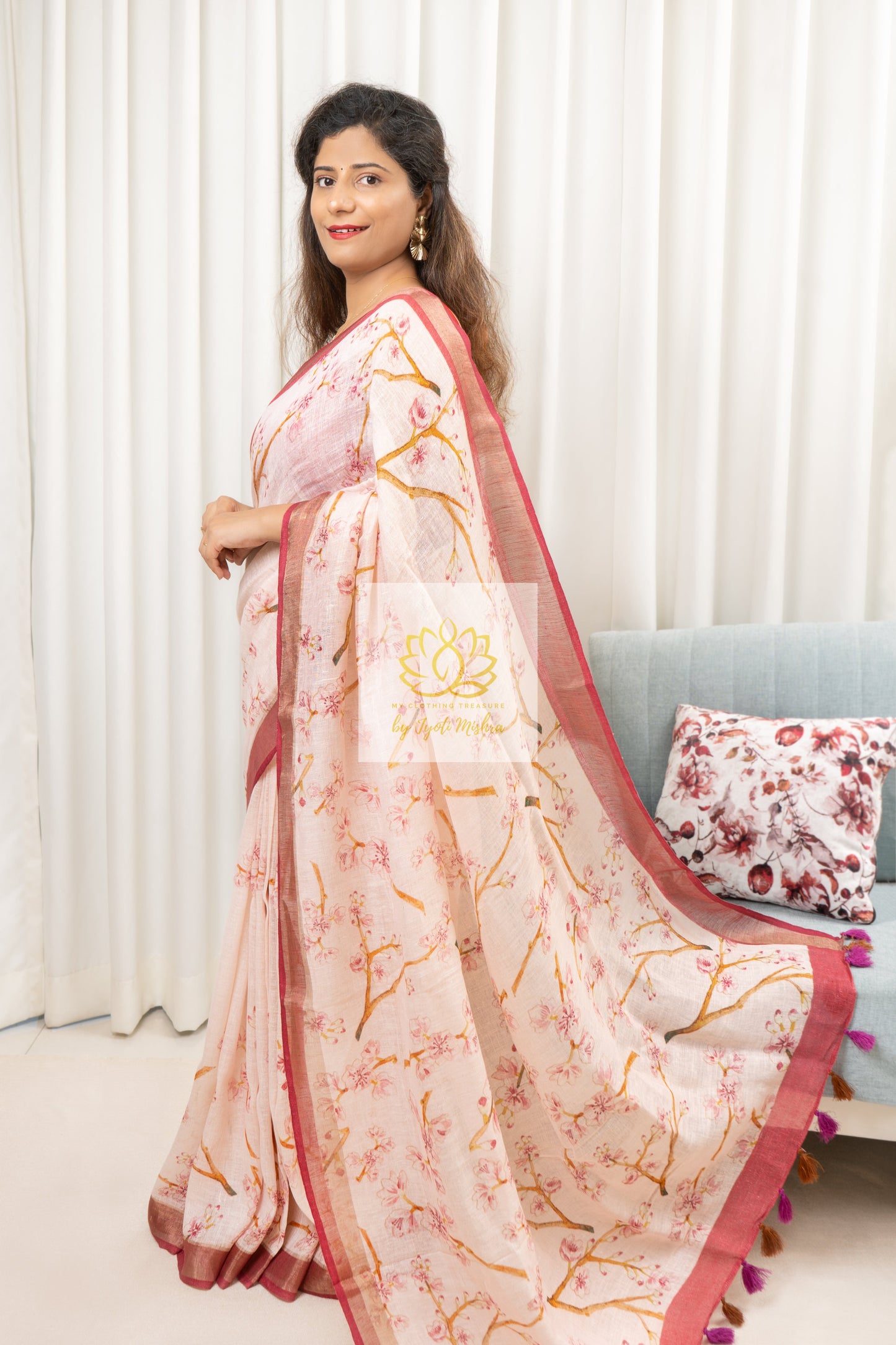 Pure Linen Floral Saree In Pink Ivory