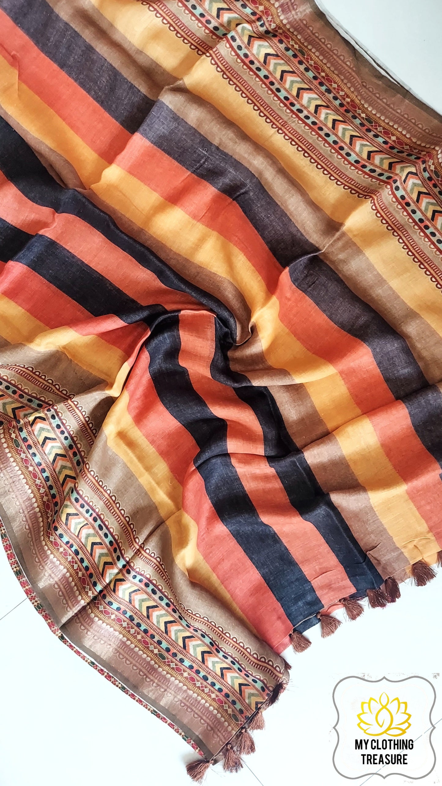 Pure Linen Saree With Digital Print- Hues Of Sunset