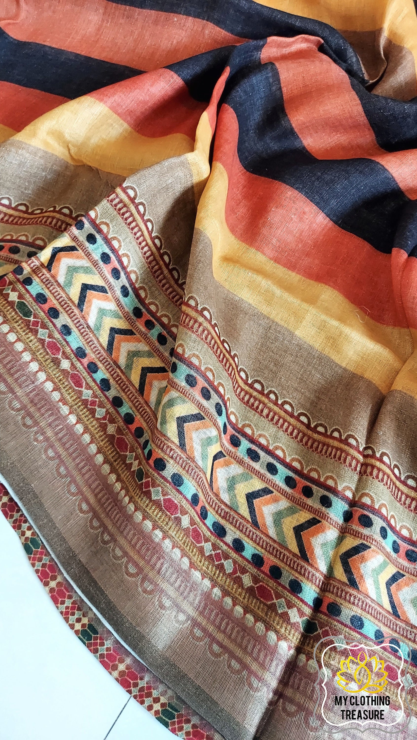 Pure Linen Saree With Digital Print- Hues Of Sunset