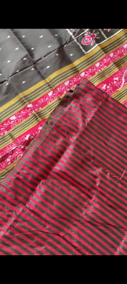 Nuapatna Ikkat Silk Saree- Black & Magenta