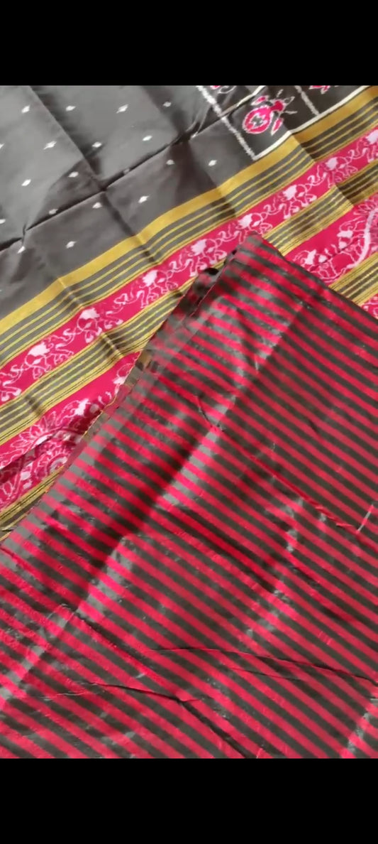 Nuapatna Ikkat Silk Saree- Black & Magenta