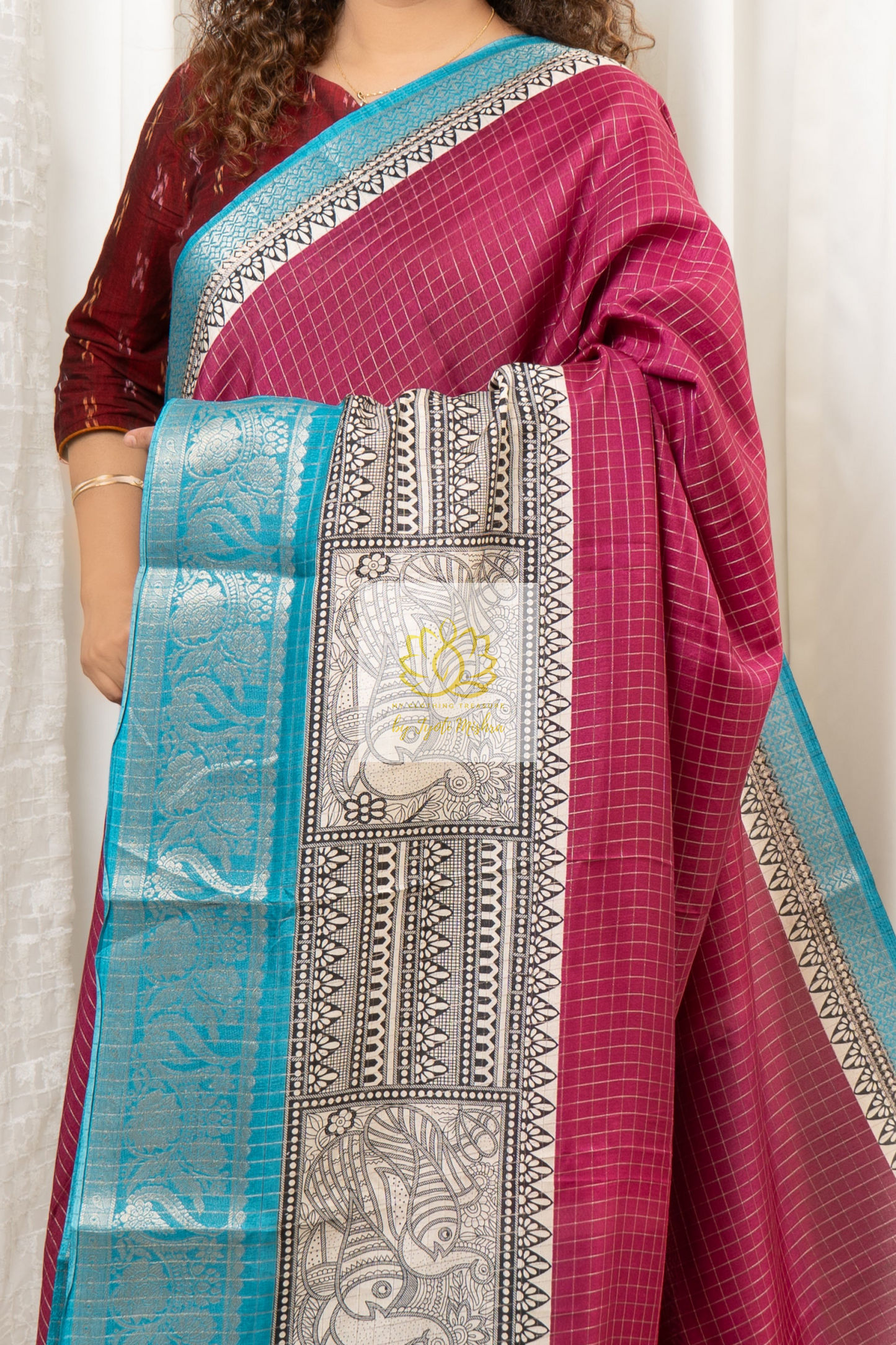 Zari Checks Dola Silk Saree - Burgundy