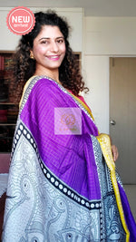 Load image into Gallery viewer, Zari Checks Dola Silk Saree - Purple
