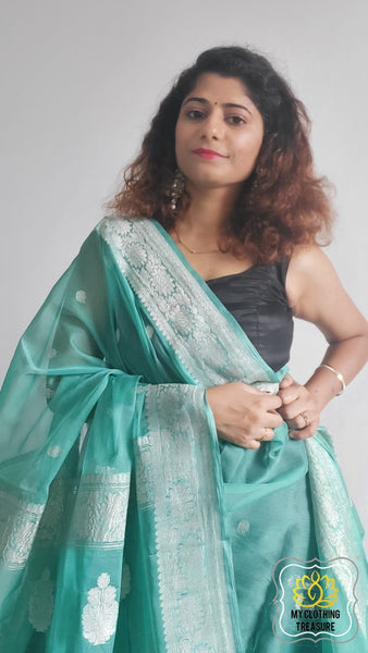 Plain green Satin Saree, 6.3 m (with blouse piece) at Rs 690/piece in  Bengaluru