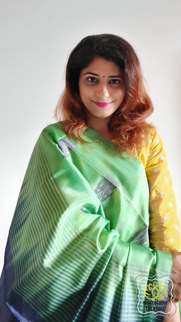 Handwoven Banana Pith Silk Saree- Fresh Green And Navy Saree