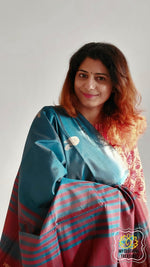 Load image into Gallery viewer, Handwoven Banana Pith Silk Saree- Shot Blue And Maroon Saree
