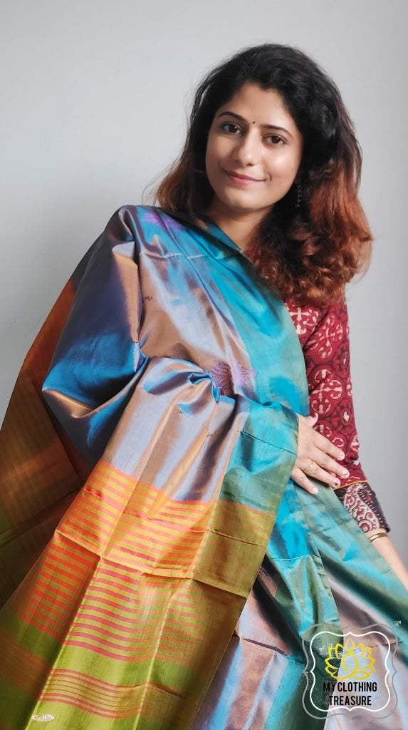 Handwoven Banana Pith Silk Saree- Shot Gold-Blue And Green Saree