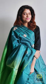 Load image into Gallery viewer, Handwoven Banana Pith Silk Saree- Turquoise &amp; Green Saree
